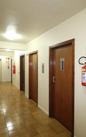 Apartamento para alugar com 85m², 2 quartos e 1 vagaCorredor