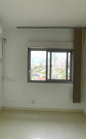 Apartamento para alugar com 70m², 2 quartos e 1 vaga