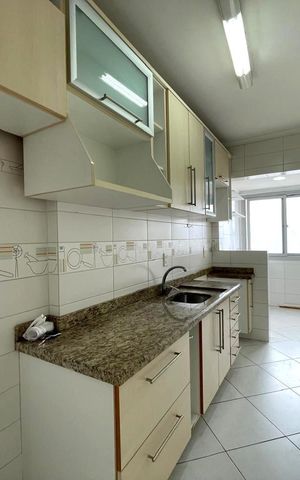 Apartamento para alugar com 70m², 2 quartos e 1 vaga