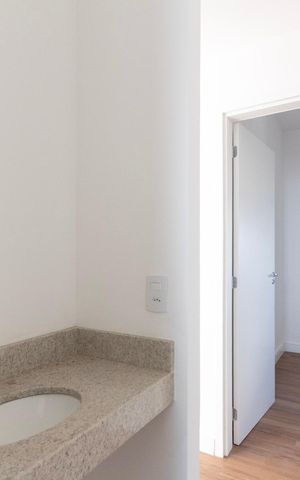 Apartamento para alugar com 70m², 2 quartos e 2 vagas Apartamento para alugar com 70m², 2 quartos e 2 vagasBanheiro
