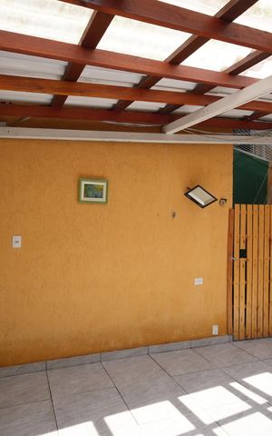 Casa à venda com 300m², 4 quartos e 4 vagasGaragem