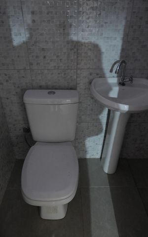 Casa à venda com 300m², 4 quartos e 4 vagasBanheiro Social