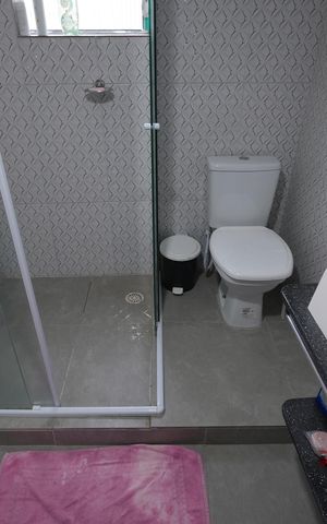 Casa à venda com 300m², 4 quartos e 4 vagasBanheiro Social