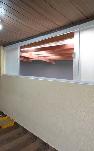 Casa à venda com 300m², 4 quartos e 4 vagasCozinha
