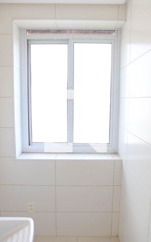Apartamento à venda com 78m², 2 quartos e 2 vagasCozinha e Área de Serviço