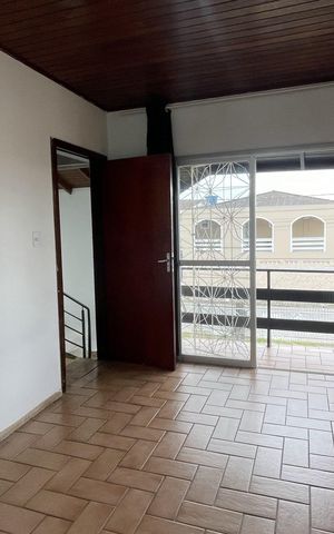 Casa para alugar com 298m², 3 quartos e 3 vagas Casa para alugar com 298m², 3 quartos e 3 vagasQuarto 1