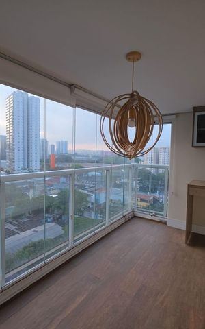 Apartamento à venda com 71m², 2 quartos e 3 vagas Apartamento à venda com 71m², 2 quartos e 3 vagasVaranda