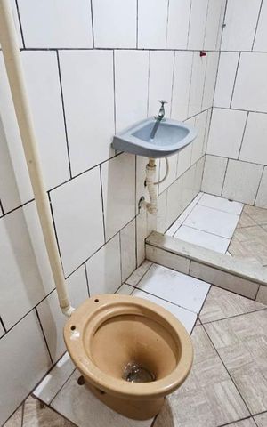 Casa para alugar com 35m², 1 quarto e sem vaga Casa para alugar com 35m², 1 quarto e sem vagaBanheiro