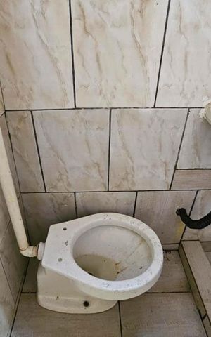 Casa para alugar com 35m², 1 quarto e sem vaga Casa para alugar com 35m², 1 quarto e sem vagaBanheiro do quarto