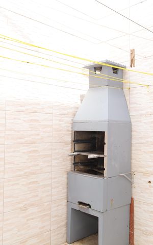 Casa para alugar com 65m², 1 quarto e 1 vagaÁrea externa
