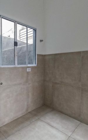 Casa para alugar com 28m², 1 quarto e sem vaga