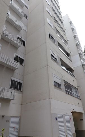 Apartamento à venda com 42m², 2 quartos e 1 vagaFachada do bloco