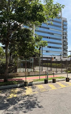 Apartamento à venda com 217m², 5 quartos e 3 vagas