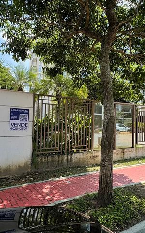 Apartamento à venda com 217m², 5 quartos e 3 vagas
