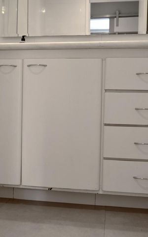 Apartamento para alugar com 96m², 2 quartos e 1 vagaBanheiro Social