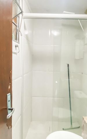 Casa para alugar com 90m², 2 quartos e 1 vaga Casa para alugar com 90m², 2 quartos e 1 vagaBanheiro