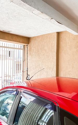 Casa para alugar com 90m², 2 quartos e 1 vaga Casa para alugar com 90m², 2 quartos e 1 vagaGaragem