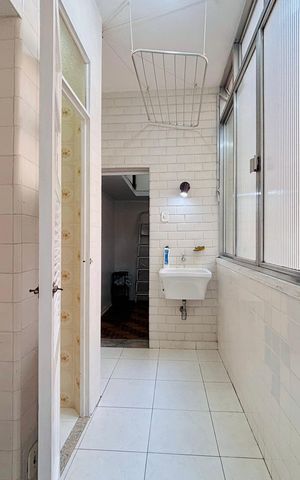 Apartamento para alugar com 120m², 3 quartos e sem vaga