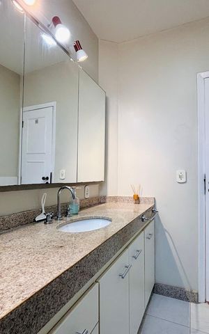 Apartamento para alugar com 120m², 3 quartos e sem vaga