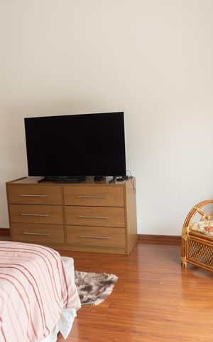 Casa de condomínio à venda com 372m², 4 quartos e 4 vagas Casa de condomínio à venda com 372m², 4 quartos e 4 vagasQuarto Suíte 1