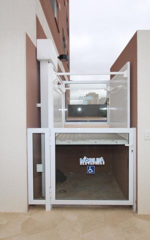 Apartamento à venda com 41m², 2 quartos e 1 vagaÁrea comum