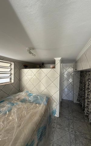 Casa para alugar com 140m², 2 quartos e 2 vagasÁrea de Serviço