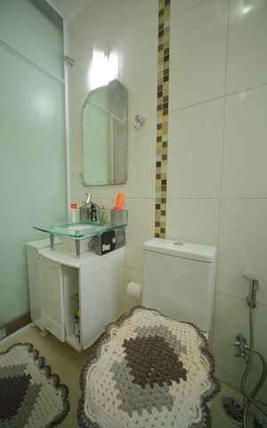 Casa à venda com 175m², 3 quartos e 2 vagasBanheiro da Suíte 