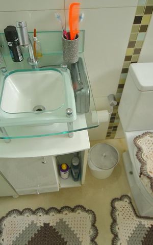 Casa à venda com 175m², 3 quartos e 2 vagasBanheiro da Suíte 