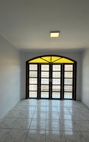 Apartamento para alugar com 94m², 2 quartos e 2 vagas Apartamento para alugar com 94m², 2 quartos e 2 vagasSala