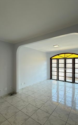 Apartamento para alugar com 94m², 2 quartos e 2 vagas Apartamento para alugar com 94m², 2 quartos e 2 vagasSala