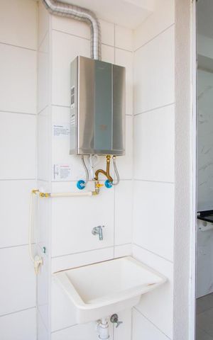 Apartamento para alugar com 45m², 2 quartos e 1 vaga Apartamento para alugar com 45m², 2 quartos e 1 vagaVaranda da sala / Área de serviço