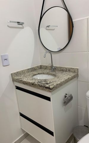 Apartamento para alugar com 51m², 2 quartos e 1 vaga Apartamento para alugar com 51m², 2 quartos e 1 vagaBanheiro