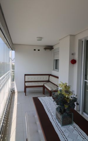 Apartamento para alugar com 105m², 3 quartos e 2 vagasVaranda da Sala