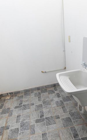 Studio para alugar com 38m², 1 quarto e sem vagaÁREA DE SERVIÇO