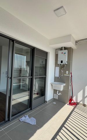 Apartamento para alugar com 57m², 2 quartos e 2 vagas Apartamento para alugar com 57m², 2 quartos e 2 vagasVaranda