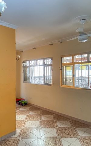 Casa para alugar com 120m², 2 quartos e 2 vagas Casa para alugar com 120m², 2 quartos e 2 vagasSala