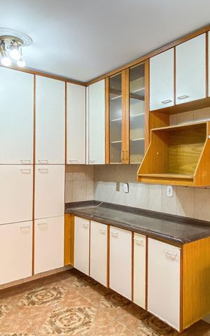 Casa para alugar com 120m², 2 quartos e 2 vagas Casa para alugar com 120m², 2 quartos e 2 vagasCozinha