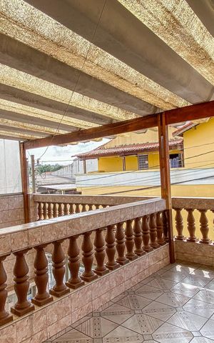 Casa para alugar com 120m², 2 quartos e 2 vagas Casa para alugar com 120m², 2 quartos e 2 vagasVaranda