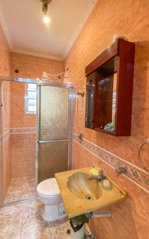 Casa para alugar com 120m², 2 quartos e 2 vagas Casa para alugar com 120m², 2 quartos e 2 vagasLavabo