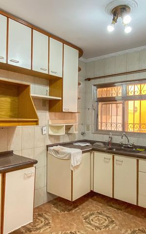 Casa para alugar com 120m², 2 quartos e 2 vagas Casa para alugar com 120m², 2 quartos e 2 vagasCozinha