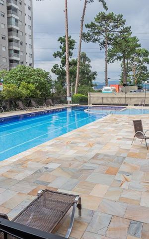 Apartamento à venda com 62m², 3 quartos e 1 vaga Apartamento à venda com 62m², 3 quartos e 1 vagaÁrea comum - Piscina