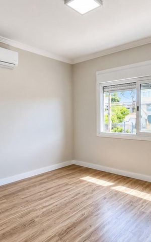 Casa à venda com 317m², 4 quartos e 6 vagas Casa à venda com 317m², 4 quartos e 6 vagasSuíte 2