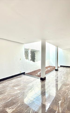 Casa para alugar com 250m², 3 quartos e 7 vagas Casa para alugar com 250m², 3 quartos e 7 vagasSala