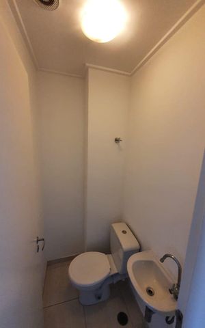 Apartamento à venda com 66m², 2 quartos e 1 vaga Apartamento à venda com 66m², 2 quartos e 1 vagaLavabo