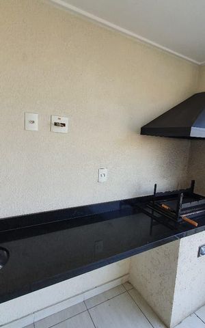 Apartamento à venda com 66m², 2 quartos e 1 vaga Apartamento à venda com 66m², 2 quartos e 1 vagaVaranda