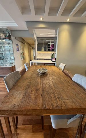Apartamento à venda com 127m², 3 quartos e 1 vaga Apartamento à venda com 127m², 3 quartos e 1 vagaSala de Jantar