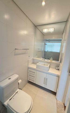 Apartamento à venda com 127m², 3 quartos e 1 vaga Apartamento à venda com 127m², 3 quartos e 1 vagaBanheiro 1