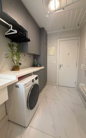 Apartamento à venda com 127m², 3 quartos e 1 vaga Apartamento à venda com 127m², 3 quartos e 1 vagaÁrea de serviço