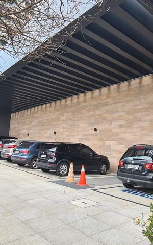 Apartamento para alugar com 154m², 3 quartos e 3 vagas Apartamento para alugar com 154m², 3 quartos e 3 vagasEstacionamento de Visitantes