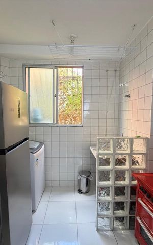 Apartamento à venda com 45m², 2 quartos e sem vagaCozinha e Área de Serviço